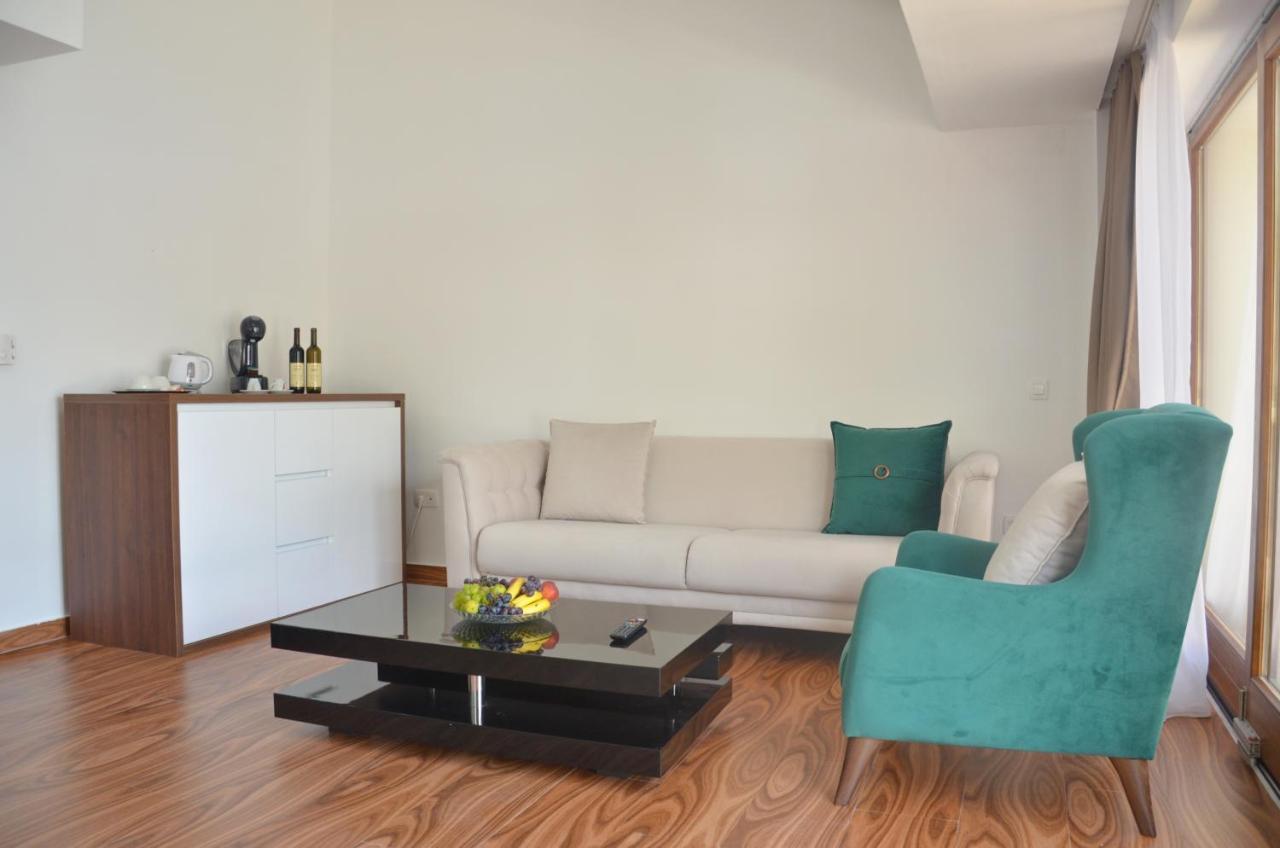 Andaluni Beach Apartments Пржно Экстерьер фото